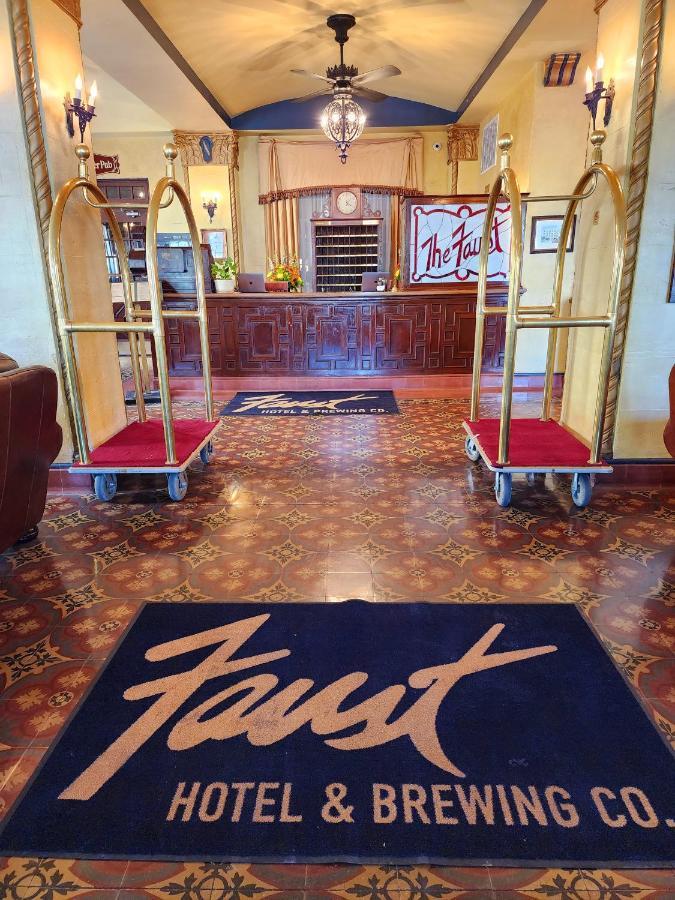 The Faust Hotel New Braunfels Kültér fotó